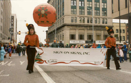 Photo of signage for Festival of Tree Holiday Parage